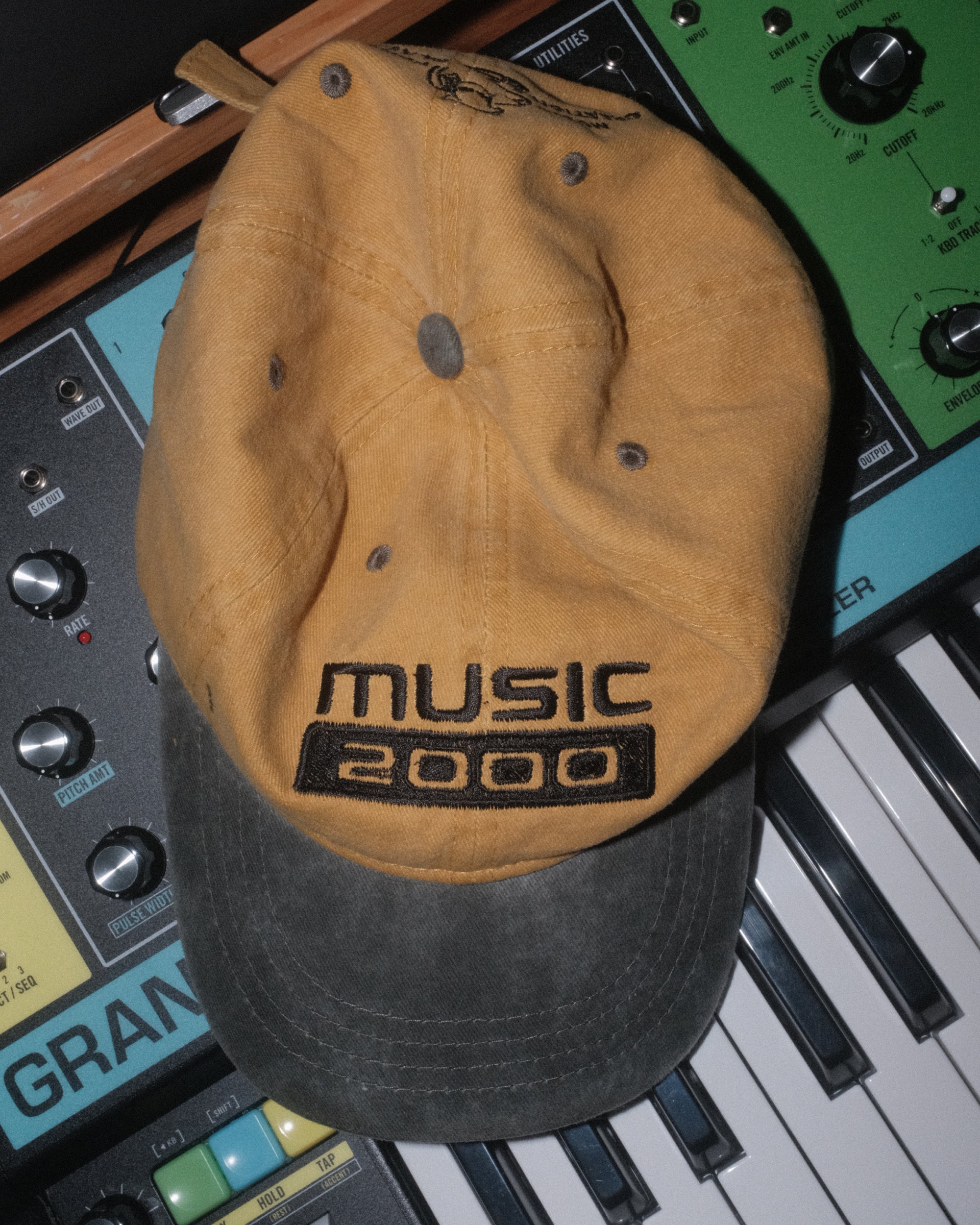 Dad Hat Music 2000